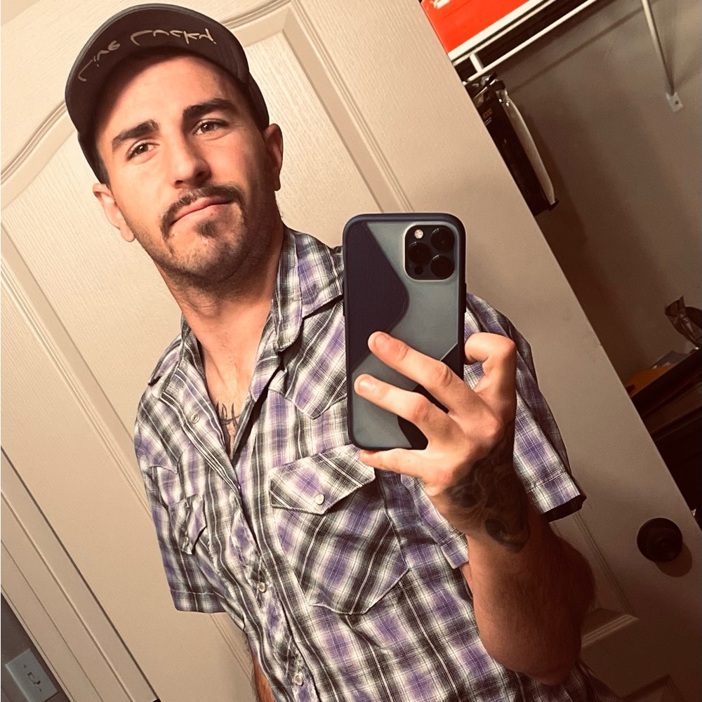 Meet your Posher, Raymond